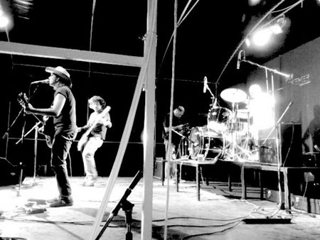 Nafta-[Ex-Dzukele] na otvaranju Akademije