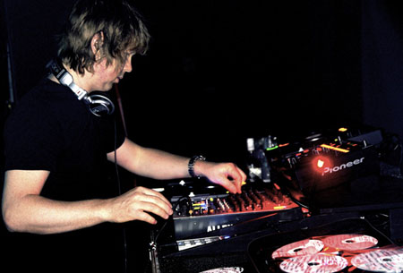 12. izdanje kompilacije Bedrock