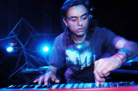 Joti Sidhu Live set @ Klub xLagooM