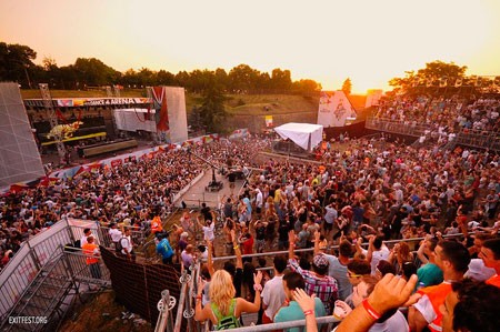 Exit festival 2011, Main stage, Dan 2
