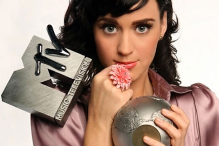 Katy Perry je dobila najvi&scaron;e nominacija i to za različite spotove sa njenog poslednjeg albuma "Teenage Dream"