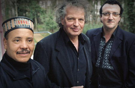 Joachim K&uuml;hn &ldquo;Chalaba&rdquo; trio