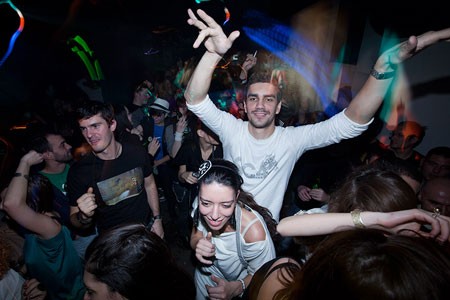 Atmosfera u klubu "Tube"