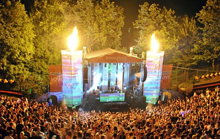 Lovefest 2012: Prvo veče