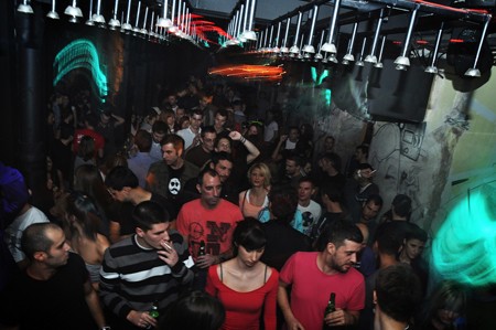 DJ Dejan Milićević promovisao novi album u klubu The Tube!