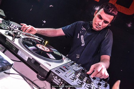 Atomic clubbing se nastavlja uz DJ kvintet