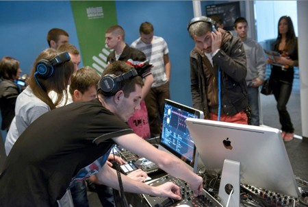 Besplatne radionice produkcije elektronske muzike