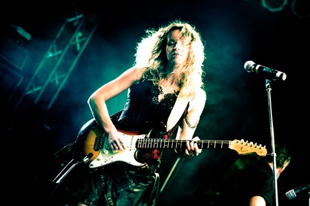 Ana Popović u januaru nastupa u Mikser House-u!