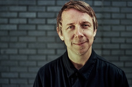 Gilles Peterson večeras u Depo Magacinu usled najave hladnijeg vremena